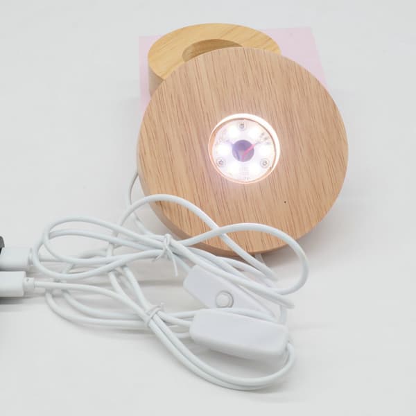 Krystal LED-lysbase, 2-pak trædisplaysokkel med USB