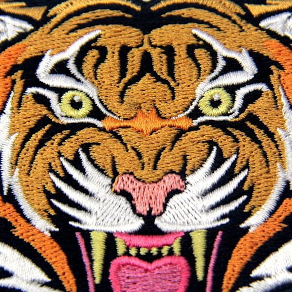 Den Fruktansvärda Bengal Tiger Rand Broderad Patch Stryk På Se