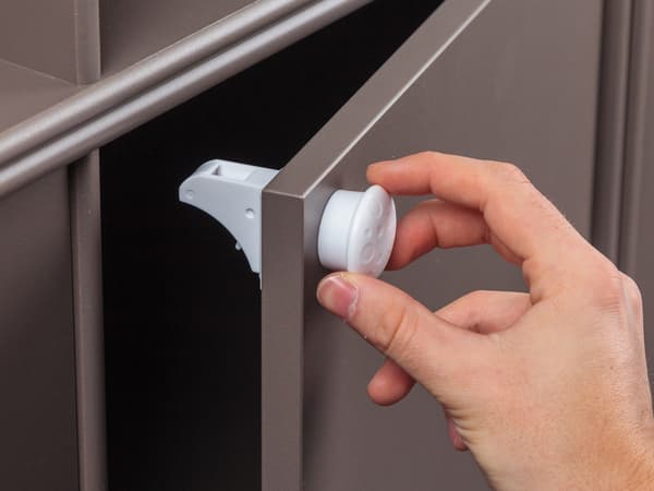 Magneettinen lapsilukko 4 kpl valkoinen White one size