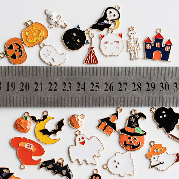 24 st Halloween-dekorationer i guldpläterad emalj, berlocker för DIY-smycken, halsband, armband, örhängen, DIY-smyckestillbehör