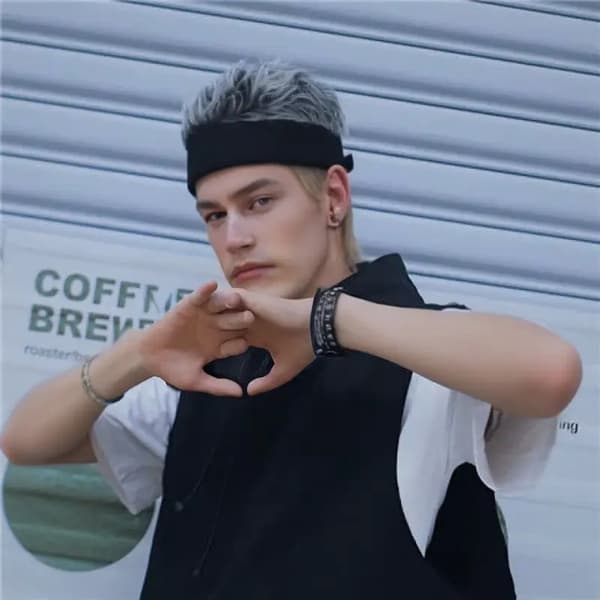 Hip Hop hue til mænd med imiteret hår, sort strik Black+Coffee