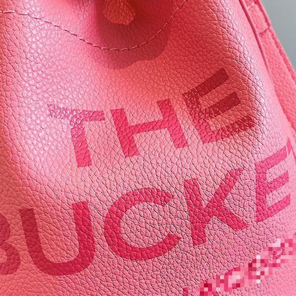 Marc Jacobs-läder bucket-väskor för kvinnor Crossbody-väskor med dragsko bucket-väskor och väskor 2023