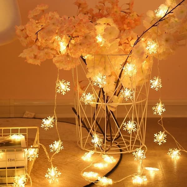 1,7 cm Snowflake LED Warm Light Strings, 10 m 80 LED, USB/Battery Powered, Flashing/Constant, Christmas Decoration 10m