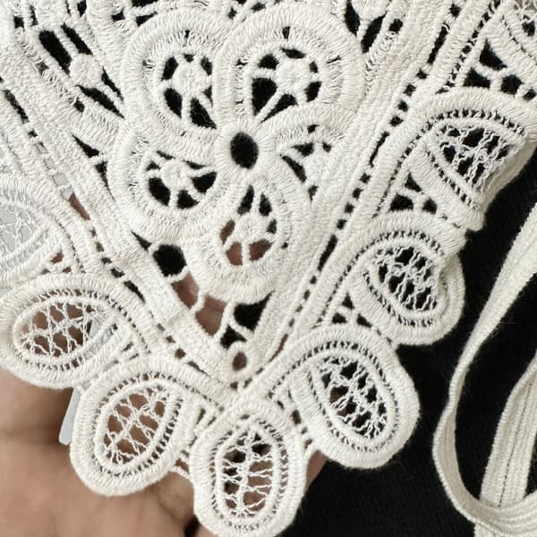 Hul Broderte Blondekrage Halsdekorasjon Avtakbar Skjorte