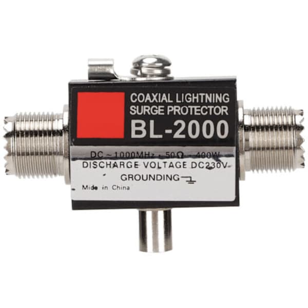 Coaxial protection for radio frequency communication systems, characterized by high-frequency performance and broadband coaxial surge protection