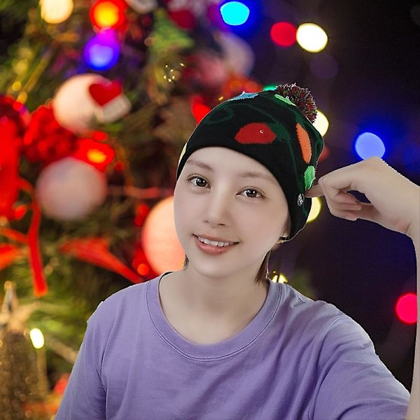 Strikkede luer med LED-lys Julehatt for julekostyme