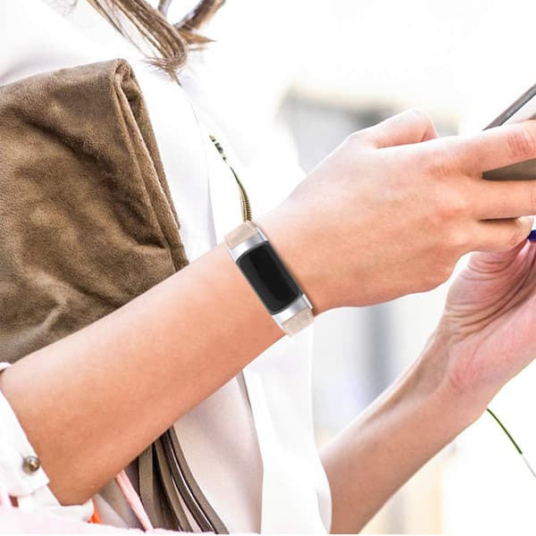 Ekte lærreim for Fitbit Charge 5/6 Beige