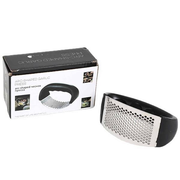 Garlic Press in Steel - Garlic Press Handle - Black black black
