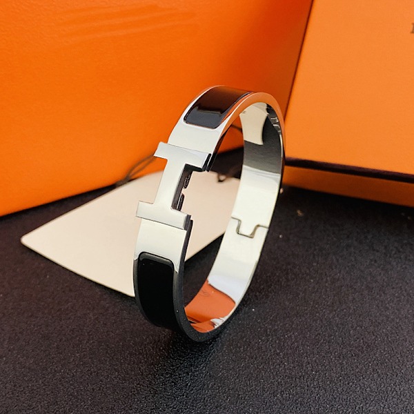 H-Armbånd, 18K Alfabetlås for menn og kvinner, Armbånd for par i rustfritt stål, Sølv og svart{ee] Silver and Black