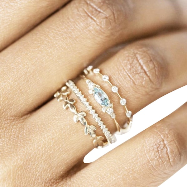 4-pakke Dameringer med Rhinestone, Mote Zirkon Blomster Legering Sirkel Smykker Gave US 10
