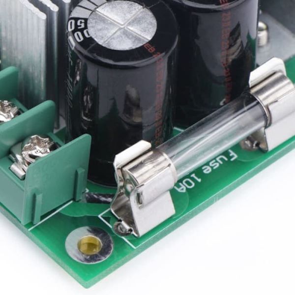DC-moottorin kierrosnopeudensäädin 13 kHz PWM 12-40V 10A | Korkea hyötysuhde, suuri vääntö | Käänteisen polariteetin ja suurvirtasuojauksen, vihreä, muovi