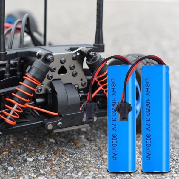 2 st litiumjonbatterier 3.7V 3000mAh plugg SM-2P kompatibel med DE45 DE42 1:14 Off-Road & Drift Racing