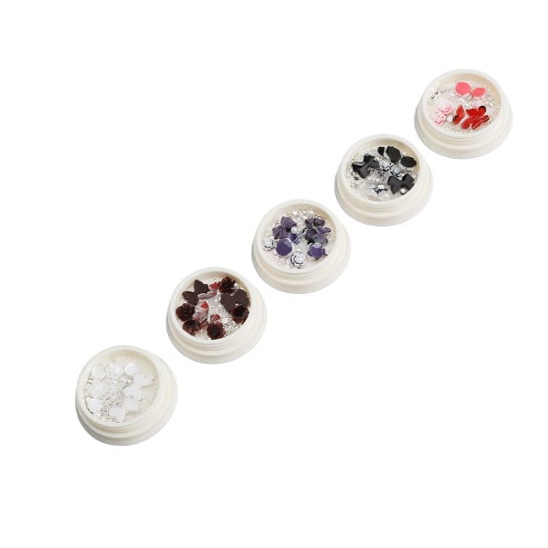 5 eske Blomstersommerfugl 3D Nail Art Charms Skinnende dekorative manikyr Charms med kunstige perler