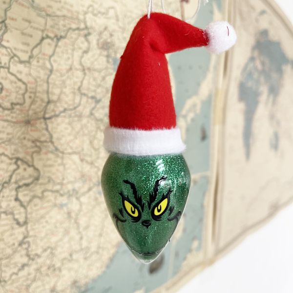 Grinch med tomteluva Juldekorationer Grinch Blinkande Dekoration Julgranshänge 1