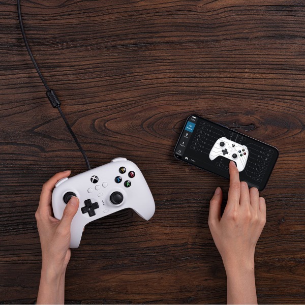 8Bitdo Ultimate Wired Controller til Xbox Series