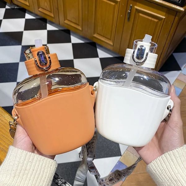 Vattenflaska med sugrör, drickflaska 700 ml, blå