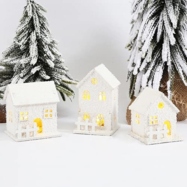 3 stk. Julelandsby snedækket scene, julelandsbyhus hvid, julepynt lys white