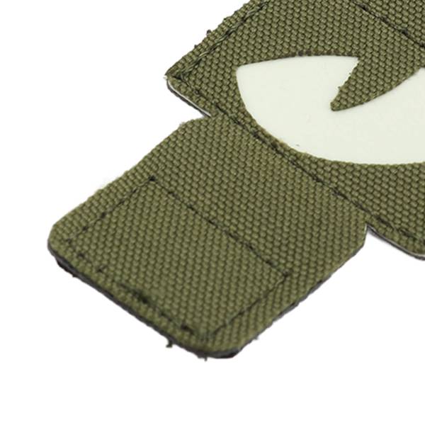 2 stk. Katteøjne Lap Refleks Hæklet Lukning Design Canvas Lysende Katteøjne Lap til Hatte Uniform Rygsæk Udendørs Aktiviteter Natkørsel Militærgrøn