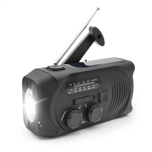 Käsikäyttöinen radio aurinkokennoilla, taskulamppu ja 2000 mAh virtapankki