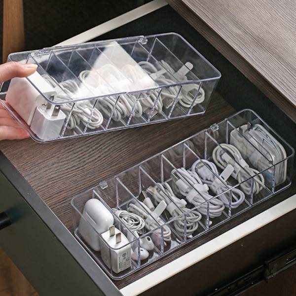 8 Rutenett Klar Plast Kabel Oppbevaringsboks Datakabel Oppbevaringsbeholder Plassbesparende Kabelhåndteringsboks for Oppbevaring av Øredobber Ringer og Datakabler