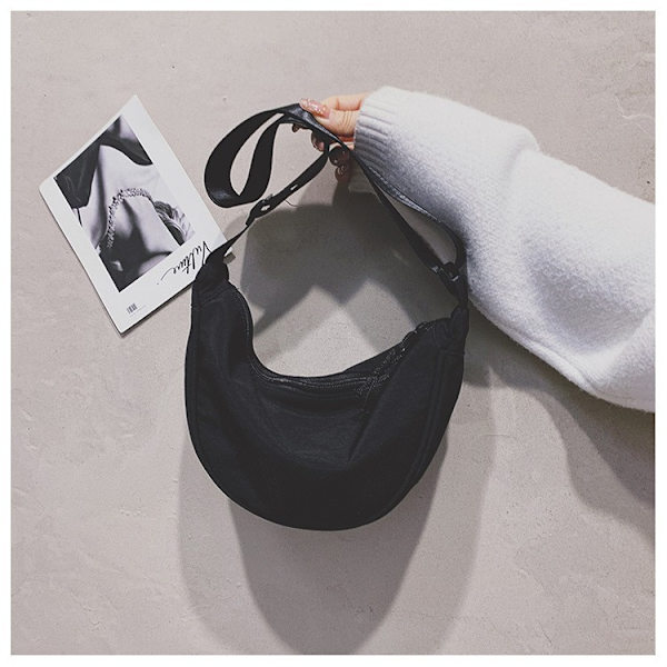 Crossbody Taske Simpel Kvinder Dumpling Taske Justerbar Stor Kapacitet All-Match Taske Black