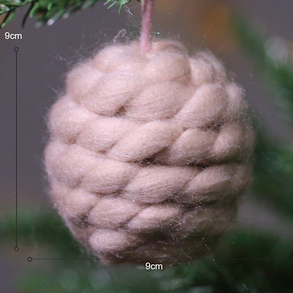 Julgranspynt i ullfilt - DIY-dekorationer för julgranen Spiral Wool Ball-White