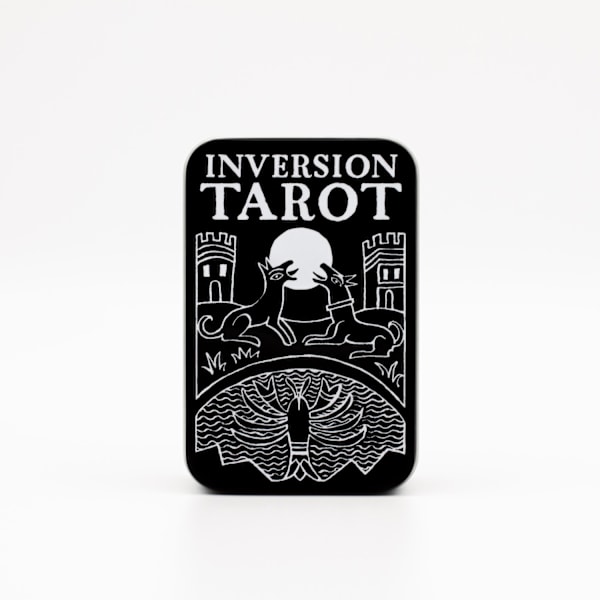 Inversion Tarot in a Tin 9781572819948