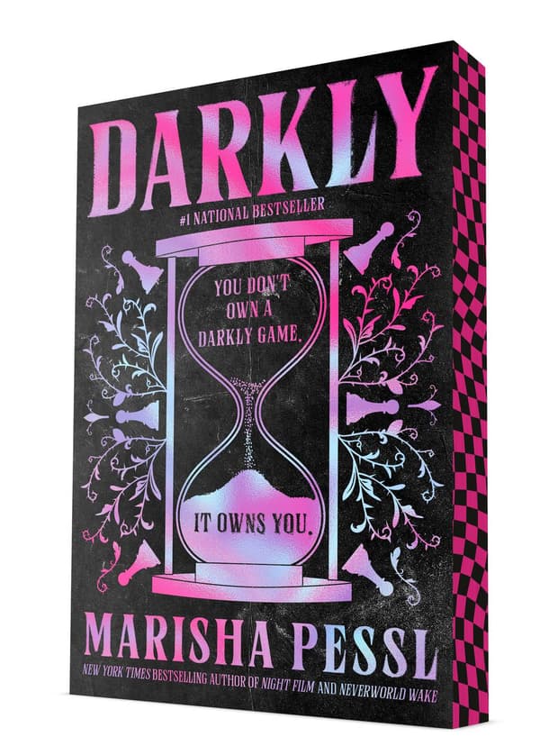 Darkly 9780593706589