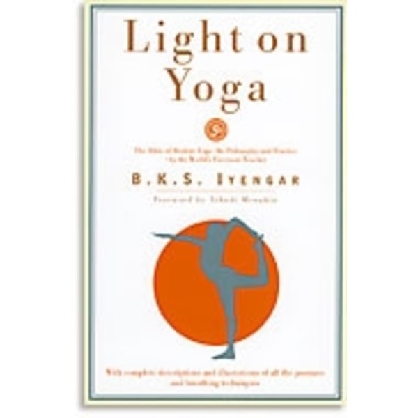 Light on yoga 9780805210316