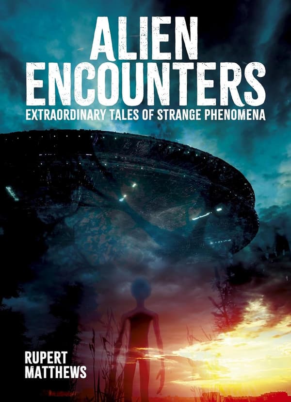 Alien Encounters 9781398851801