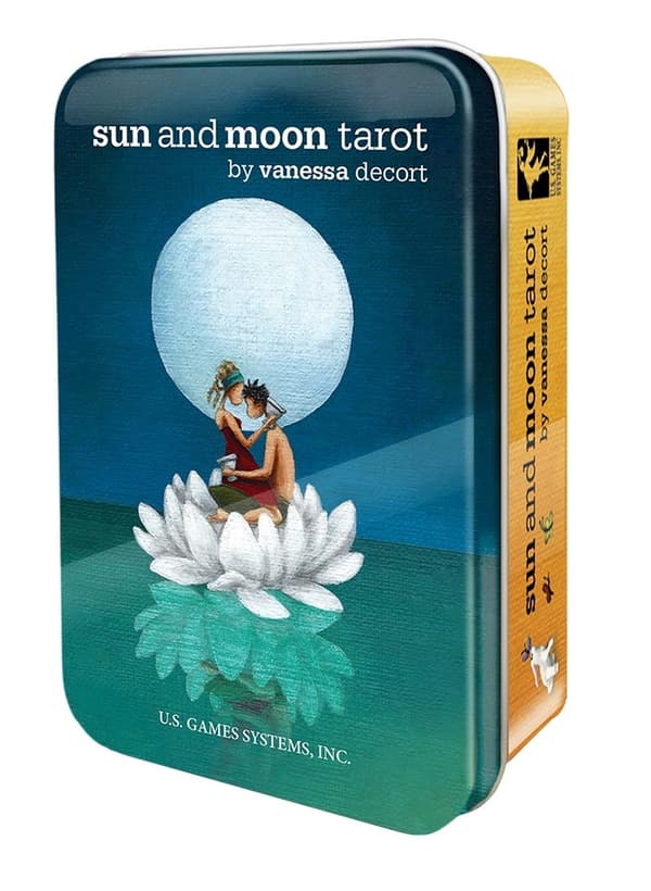 Sun and Moon Tin 9781572818538