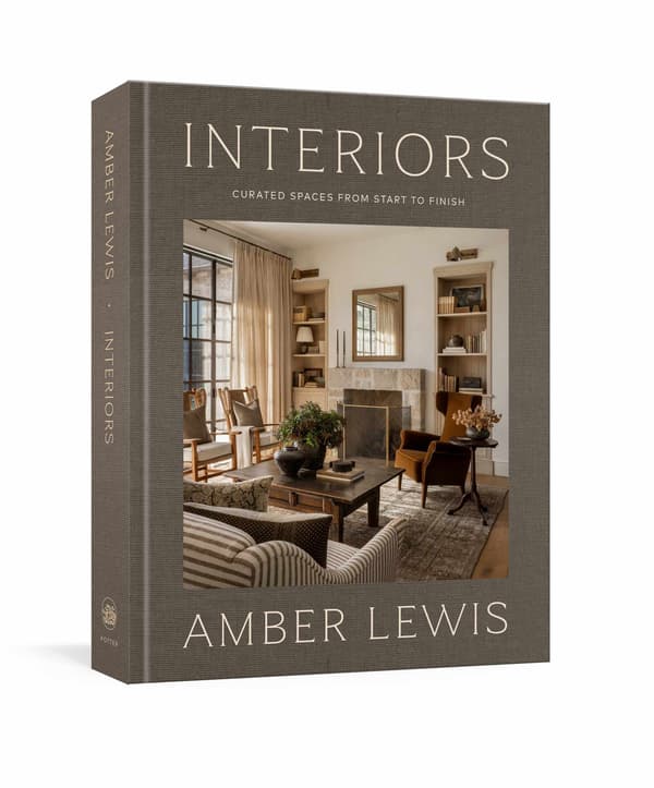 Interiors: A Home Renovation and Interior Design 9780593797143