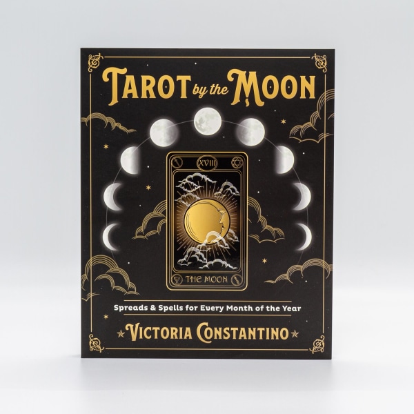 Tarot by the Moon 9780738767123