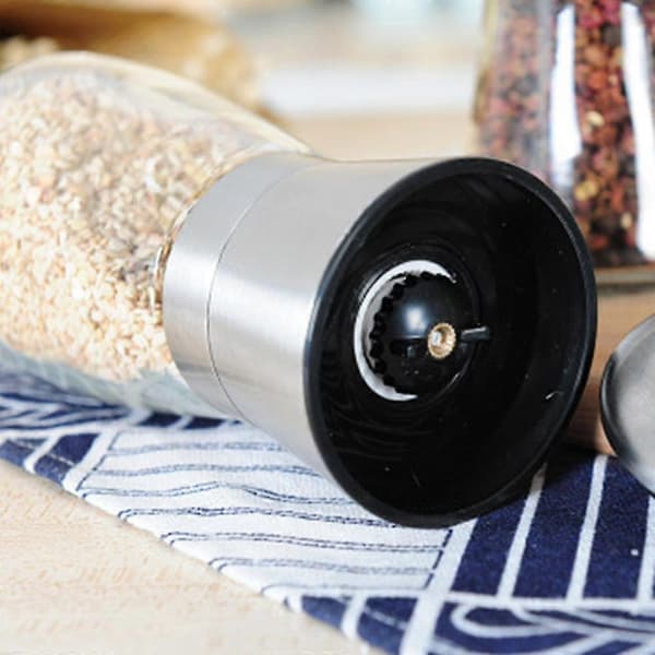 2-delad set Premium Salt- och Pepparkvarn i Rostfritt Stål