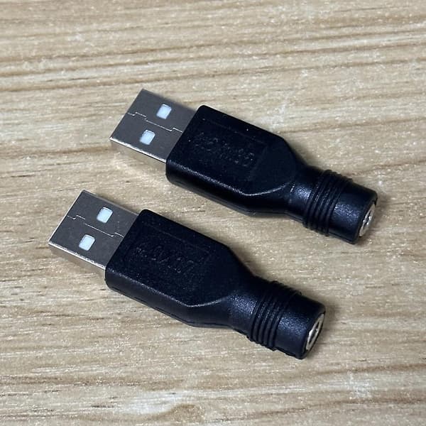 Bærbar USB han til DC hun adapter USB DC 5V stik oplader jack（4.0x1.7mm）