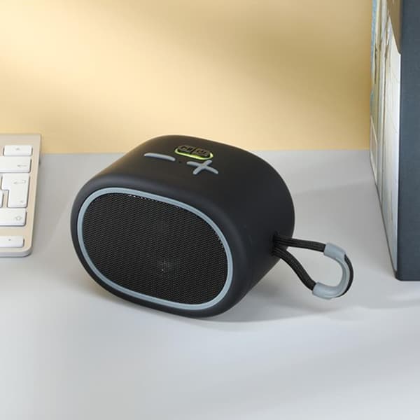 Bluetooth Audio Stoffhøyttaler Plug-In Mini Stereo Bluetooth-høyttaler Stilig Eksternt Lys Lang Batterilevetid Enhetsforbindelse