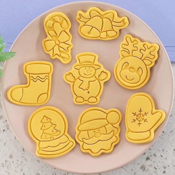 Juletema 3D Fondant Biscuit DIY Bageværktøj med Plunger Stempler Sæt Gingerbread Dreng/Pige