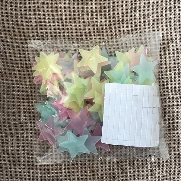 400 stk. farverige selvlysende stjerner til væggen - fluorescerende, natlysende, plastik