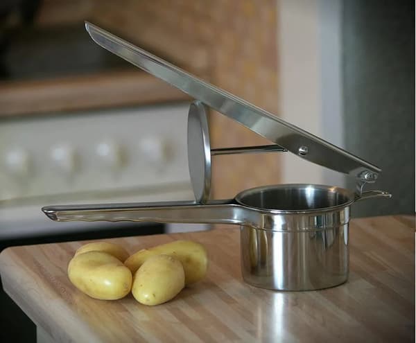Professionell potatispress i rostfritt stål, rostfri, diskmaskinsäker, stor kapacitet.