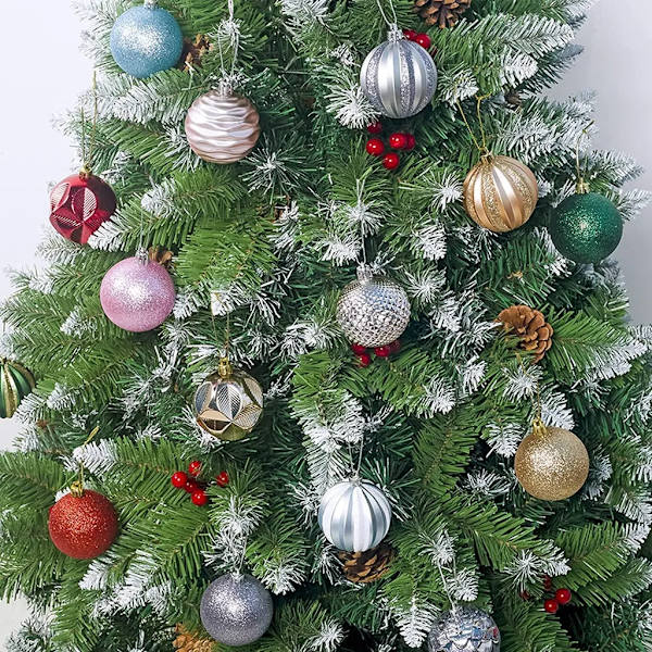 Julekule i hvitt, 9 julekuler, julepynt, hengende balldekorasjoner