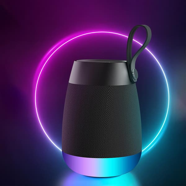 Langaton Bluetooth-kaiutin subwoofer LED-kankaalla Pieni ääni