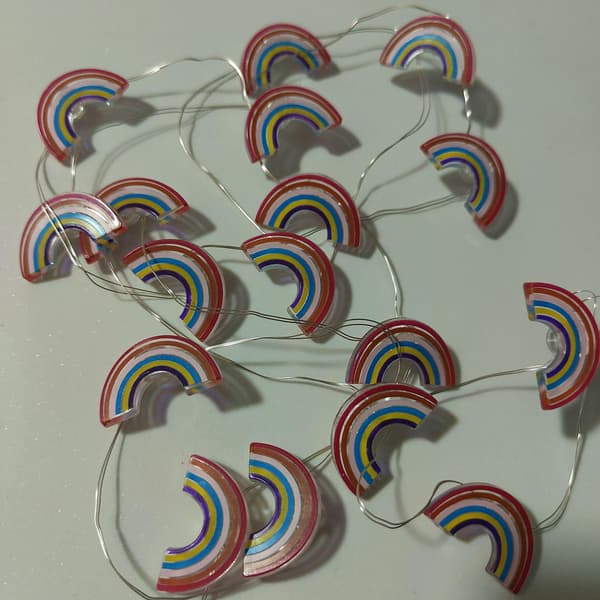 Regnbueformet lysguirlande 2M 20leds USB lysnet