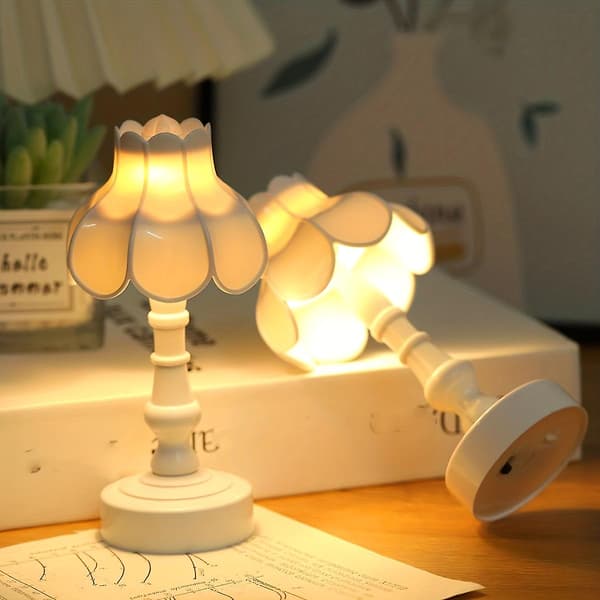 Blomsterformet mini bordlampe - perfekt natlampe til soveværelse og skrivebordsdekoration (Pagode)