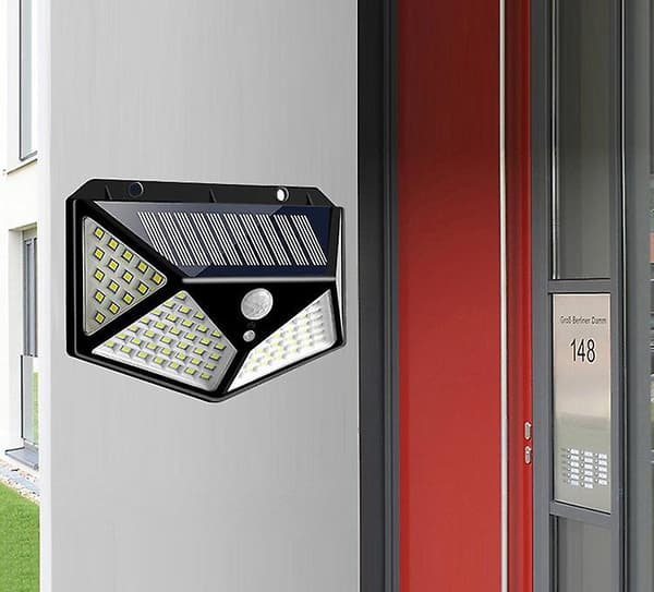 LED-vägglampa med rörelsesensor, IP65 vattentät, solcellsdriven, armatur