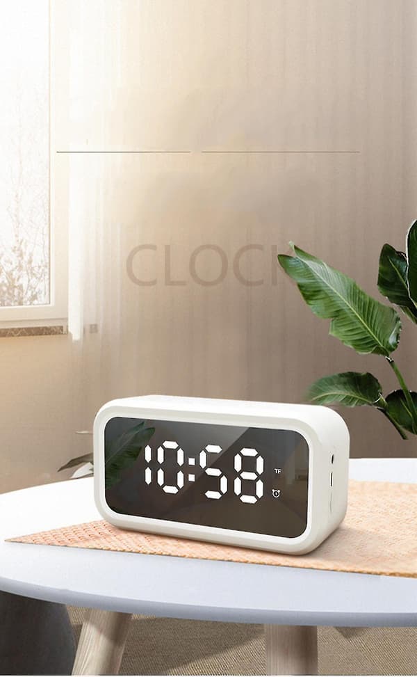 Uppladdningsbar väckarklocka Bluetooth-högtalarradio Spegel Två uppsättningar av väckarklocka Stöder en mängd olika plugin-kort
