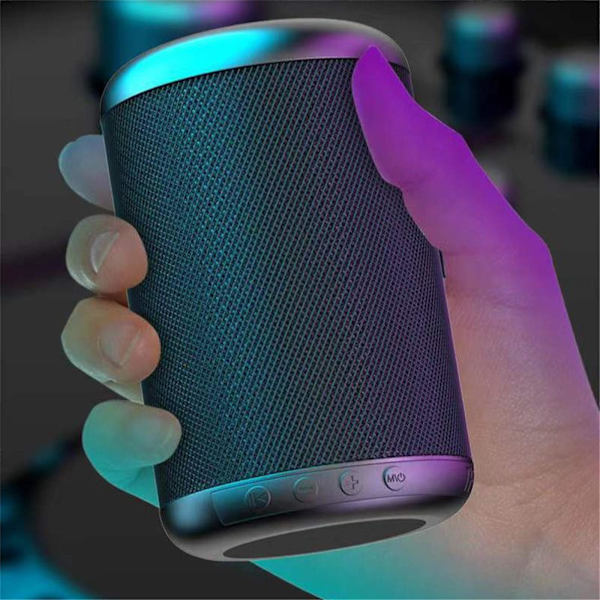 Mini bärbar vattentät Bluetooth-högtalare Bluetooth 5.0 Ljud Utomhus Bärbar 9D Ljudkvalitet Trådlös Sporthögtalare（Svart）