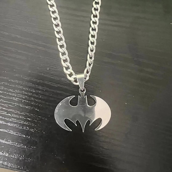 Fladdermus Flash Hänge Halsband i Rostfritt Stål Kedja För Män Pojke Smycken Nyckelring Tillbehör Gåva (60CM Kubansk kedja)