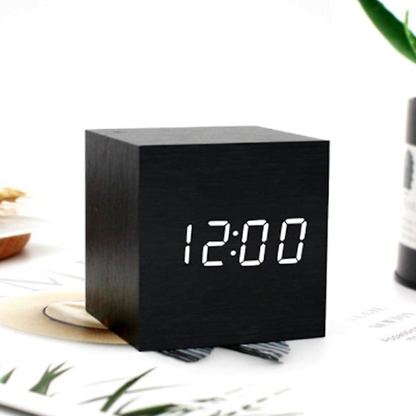 Kvadratisk träväckarklocka barn student elektronisk klocka mini röstaktiverad LED träklocka（gul）