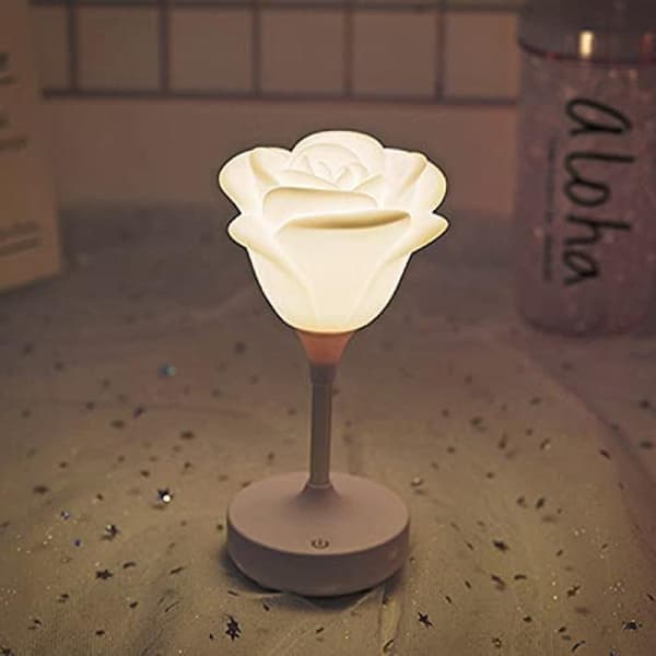 Rosenformet natlampe, rosenformet blomsterfarve Ch