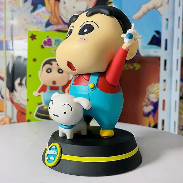 Anime Crayon Shin-chan Actionfigur Leksaker Kawaii Dockor Manga Figurine Modell Present（En Storlek）